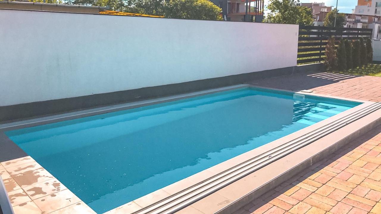 Leda Apartmanok By Bltn Siofok Exterior photo